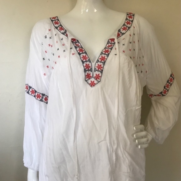 Solitaire Tops - White Boho Embroidered Top Long Sleeve Size 1X
